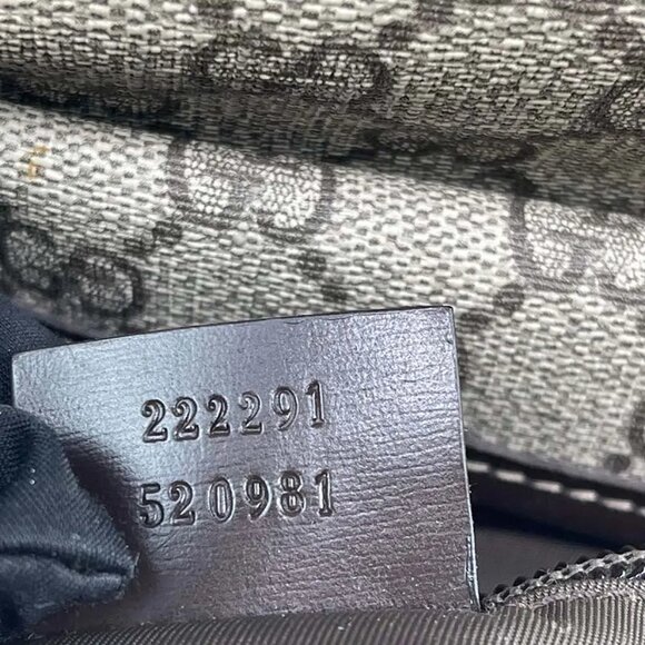 Authentic Gucci Interlocking GG Monogram Canvas Messenger Laptop Shoulder Bag 22 - Picture 9 of 9